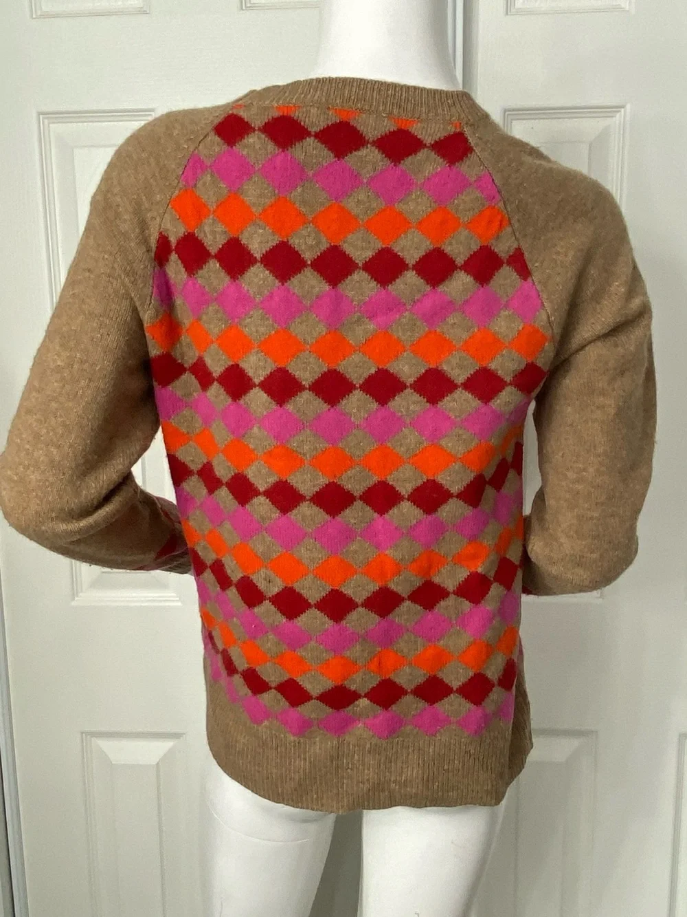 💯Lambs Wool J. Crew Tan Sweater with Pink and Orange Argyle Front